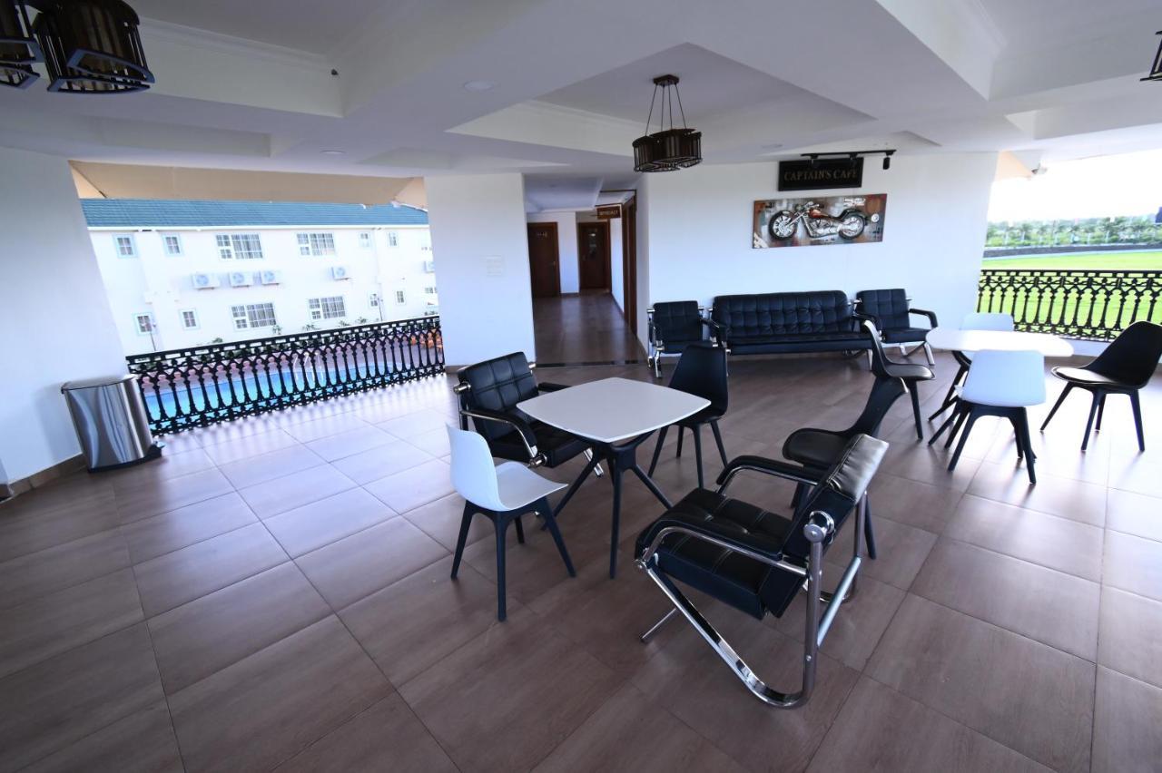 Faith Cricket Club & Resort Bhopál Kültér fotó